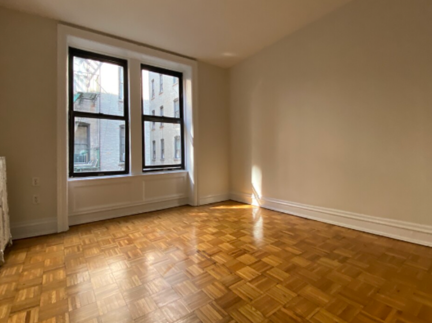 picture of the penthouse apartment in 170 West 74th apartment 814 in manhattan 1